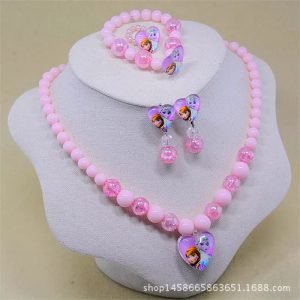 Neckpiece+bracelet+finger ring