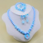 Neckpiece+bracelet+finger ring