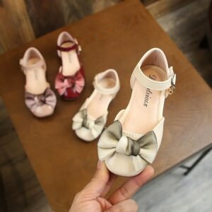 Baby girls Shoe (White)