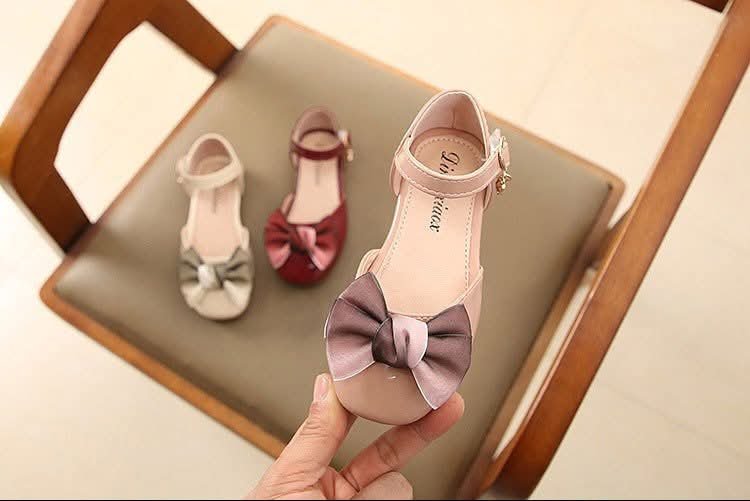 Baby girls Shoe (pink)